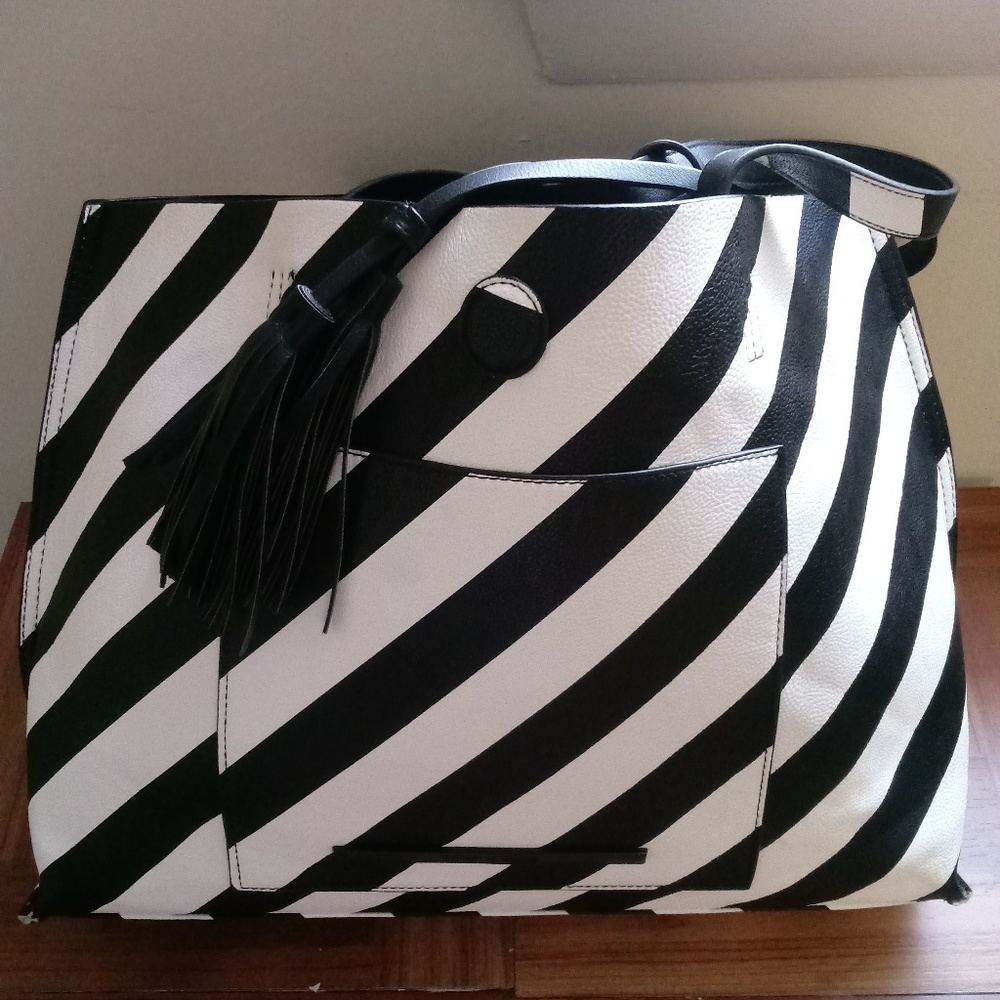Steve Madden Tote